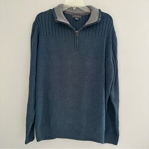 Covington Mens Blue Half Zip pullover sweater in blue